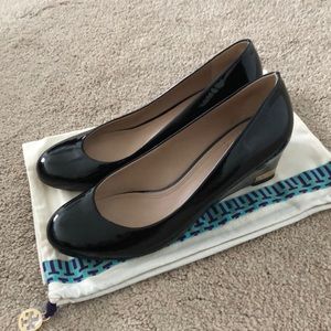 Tory Burch black patent Astoria 60MM Wedge